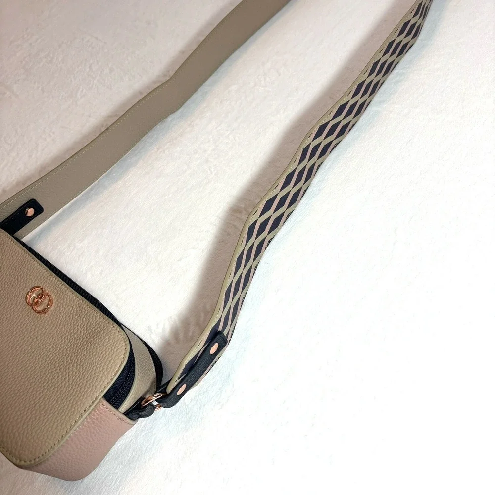 Crossbody Cell Phone And Essentials Purse Bag Caboodles Blush Pink Tan Nude Navy